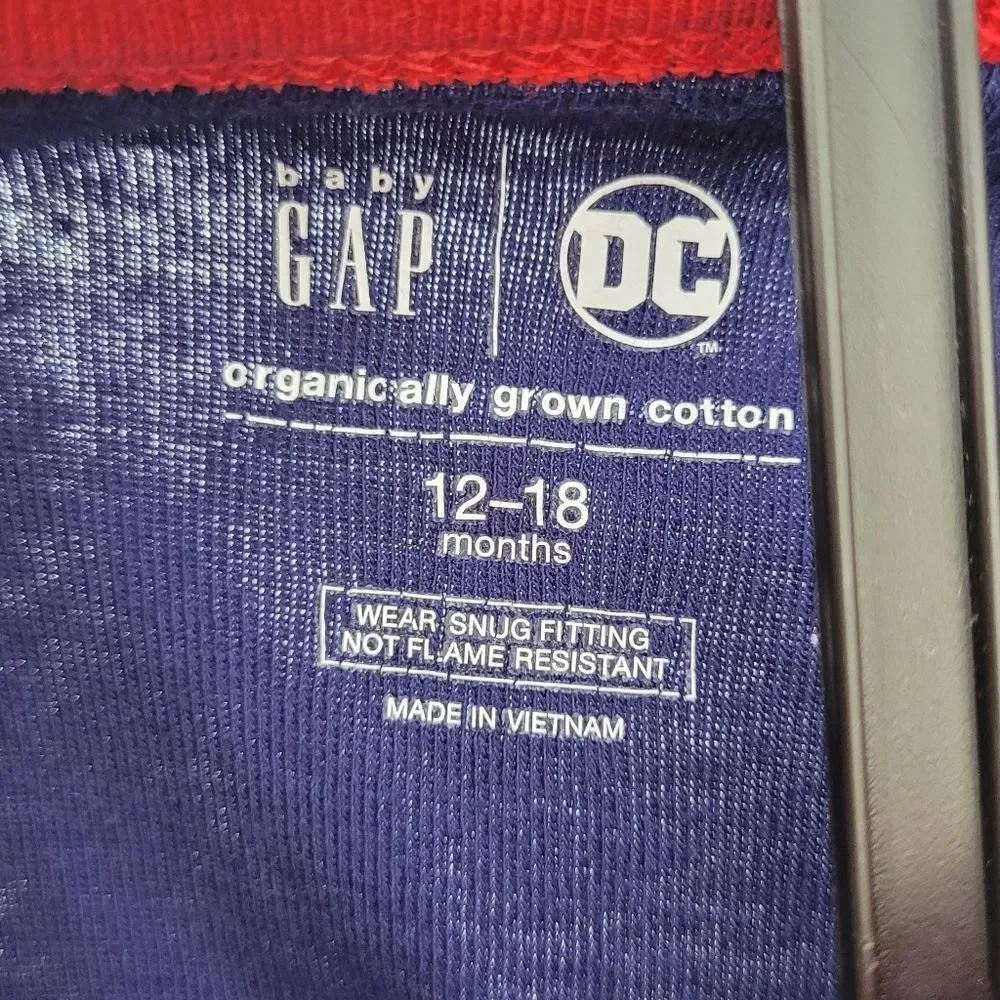 GAP DC Size 12-18 Months Blue Red Organic Cotton Superman Pajama Set